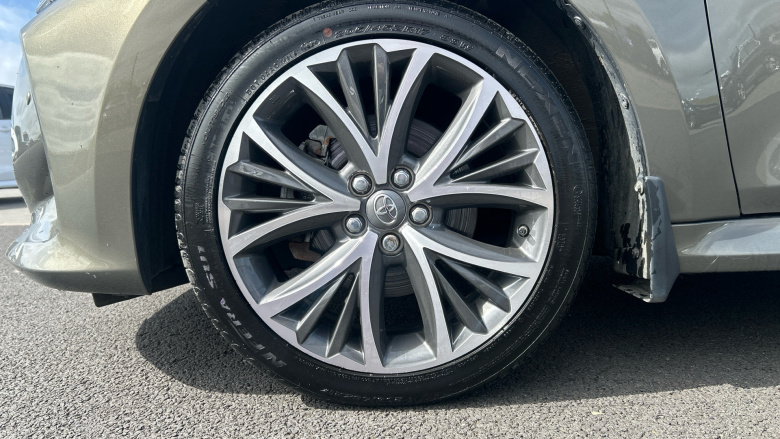 Toyota Yaris 1.5 Hybrid Excel 5dr CVT Hybrid Hatchback